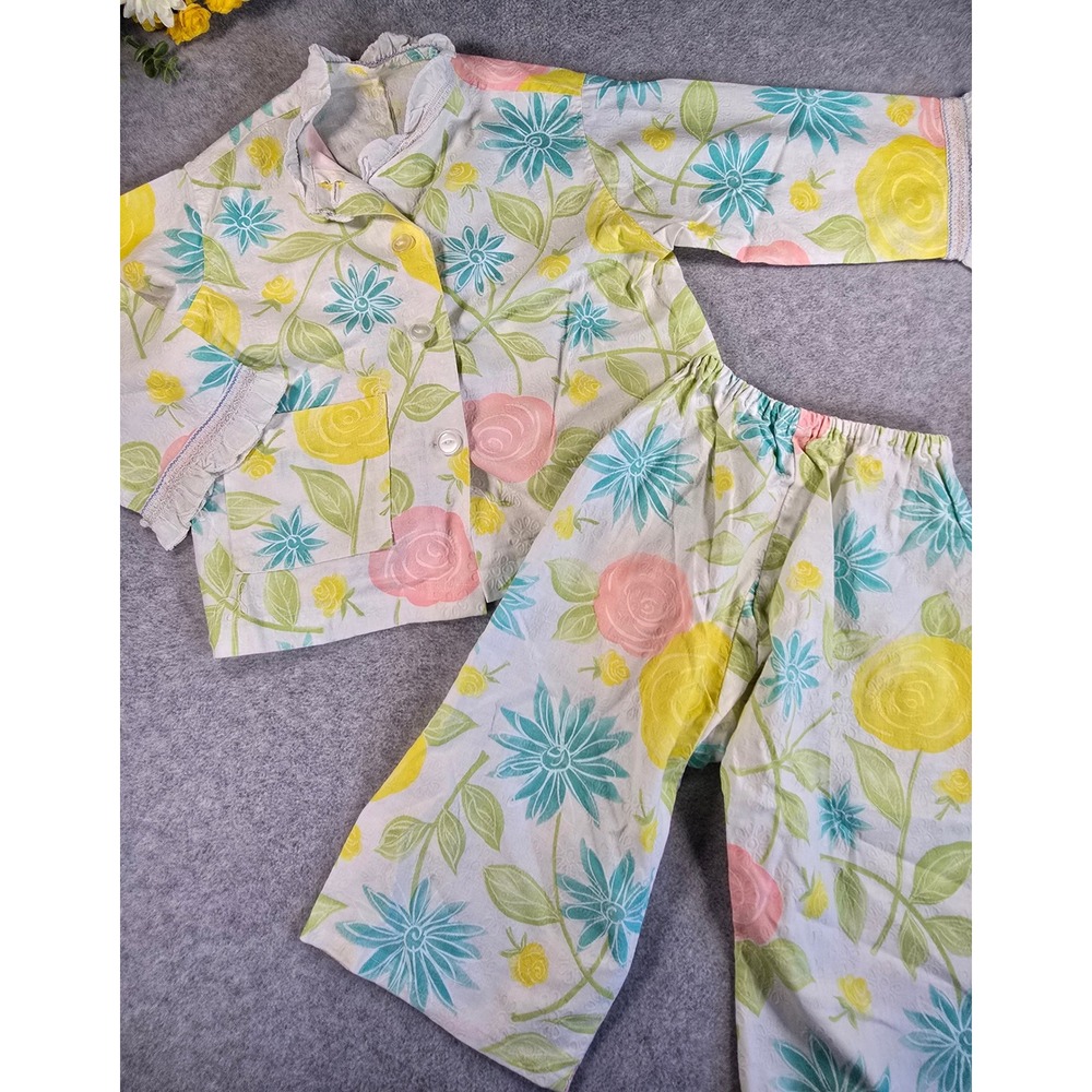 Vintage Pajama Set Handmade Size 3T Pastel Floral Seersucker Smocked Ruffle 70s